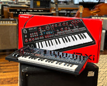 Load image into Gallery viewer, Roland JD-Xi Interactive Analog/Digital Crossover Synthesizer
