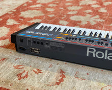 Load image into Gallery viewer, Roland Juno 106 Polyphonic Analogue Synthesizer
