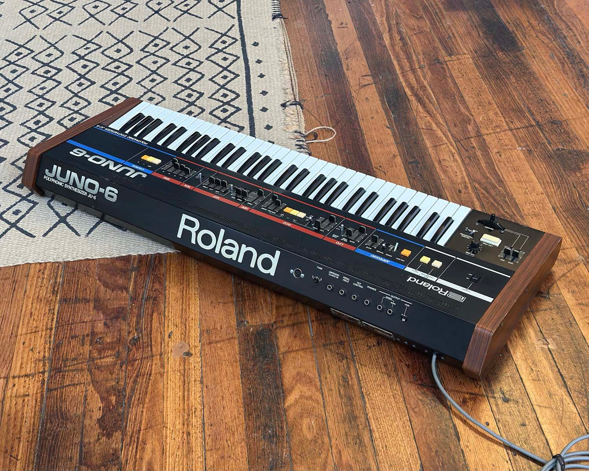 Roland Juno 6 Polyphonic Analogue Synthesiser  w/JU6-KBD MIDI Mod