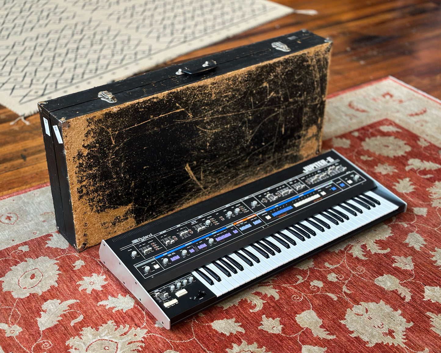 Roland Jupiter 6 Polyphonic Analogue Synthesizer