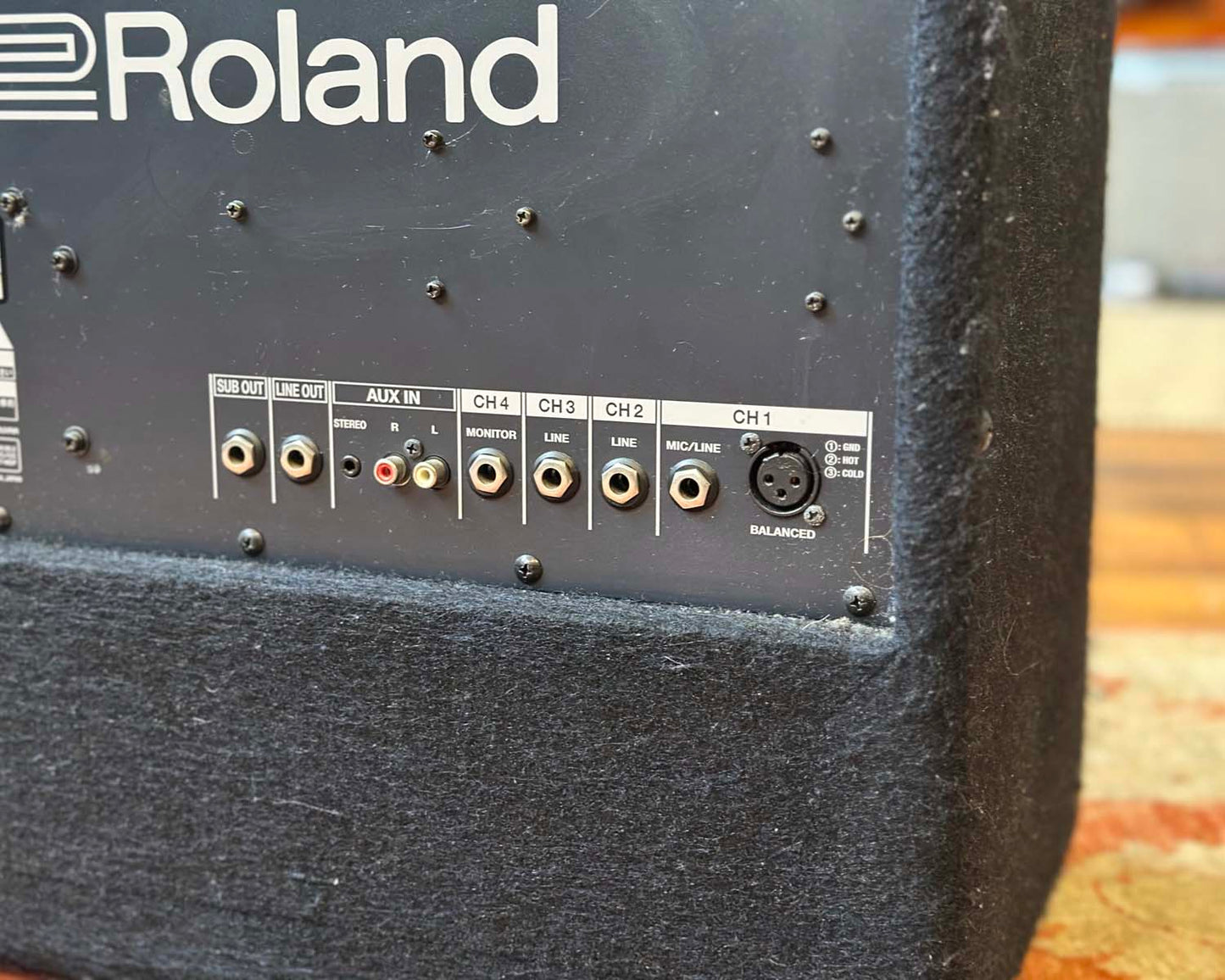 Roland KC-200 4-Channel 100 Watt Mixing Keyboard Amplifier