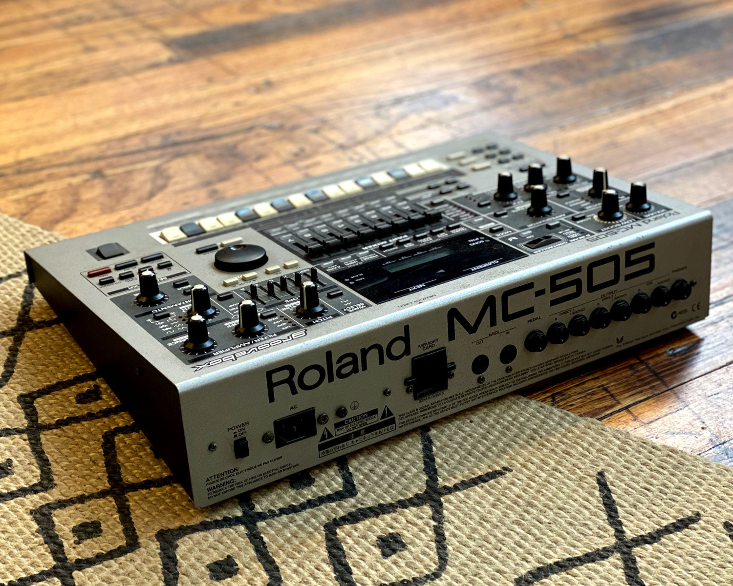 Roland MC-505 Groovebox – Found Sound