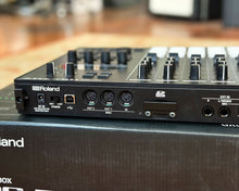 Load image into Gallery viewer, Roland MC-707 Groovebox w/ Magma Case
