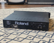 Load image into Gallery viewer, Roland MKS-30 Planet-S Rackmount Analogue Synthesizer with M-19C Card
