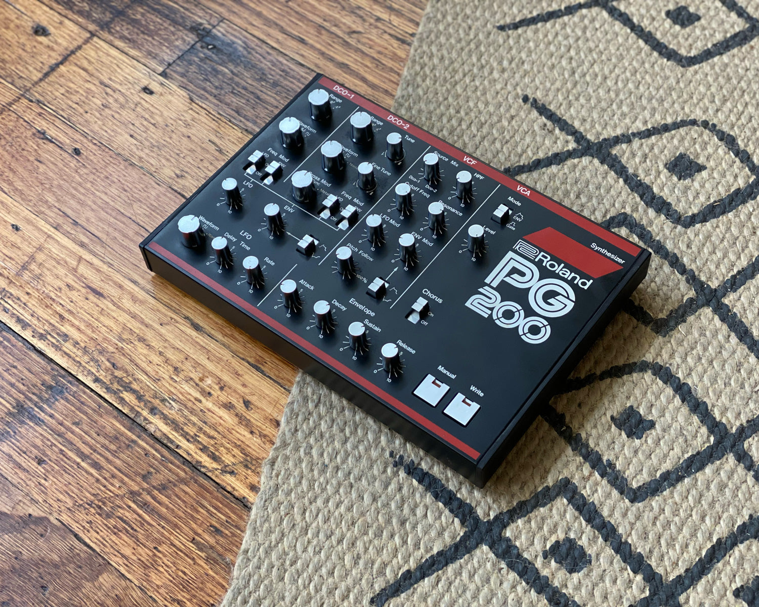 Roland PG-200 – Found Sound