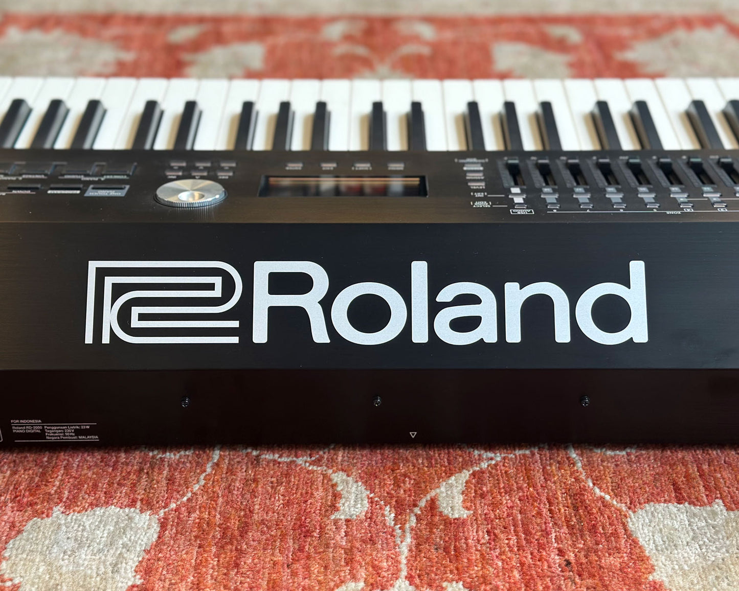 Roland RD-2000