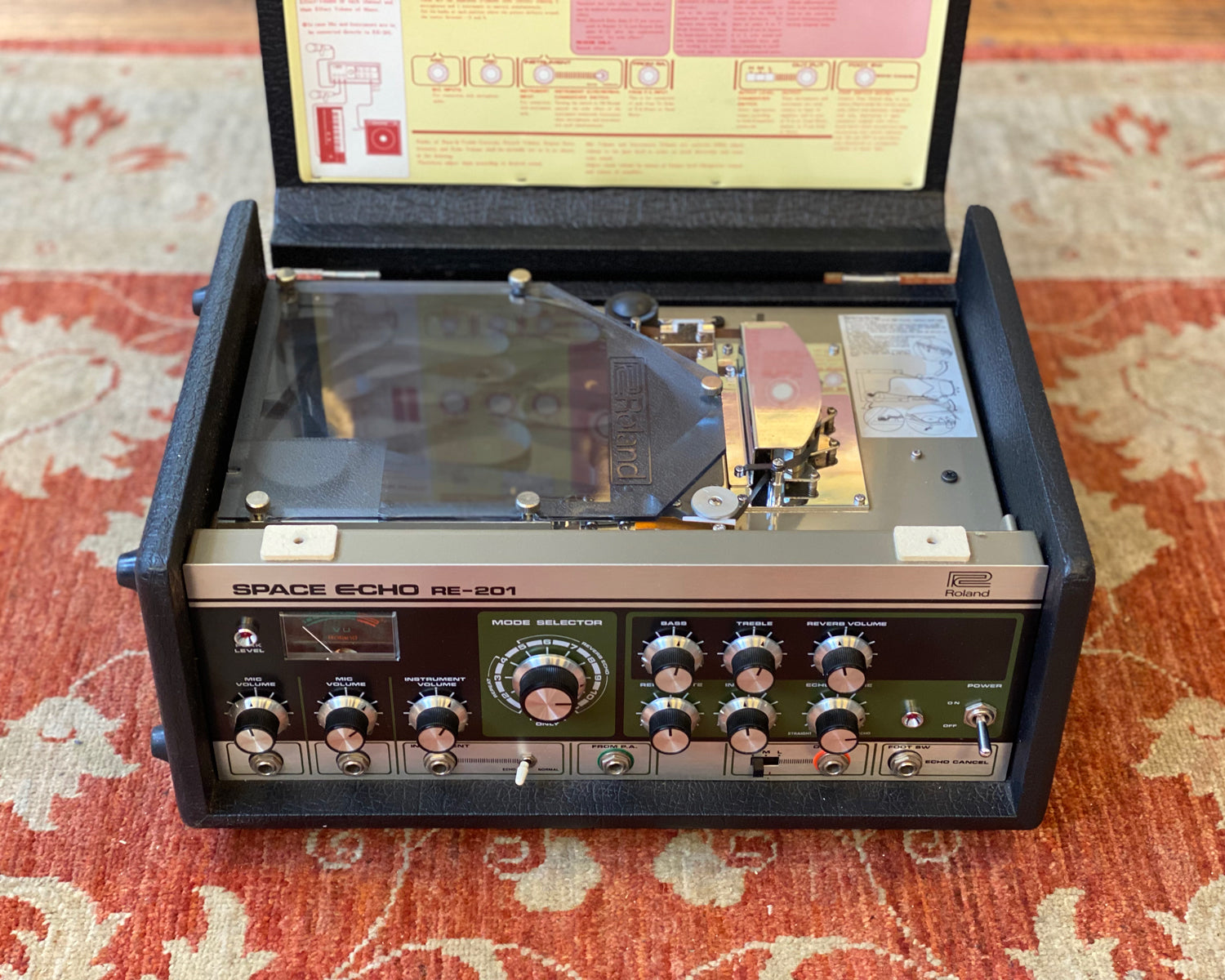1980s Minty Fre$h Roland RE-201 Space Echo Tape Delay - Serviced