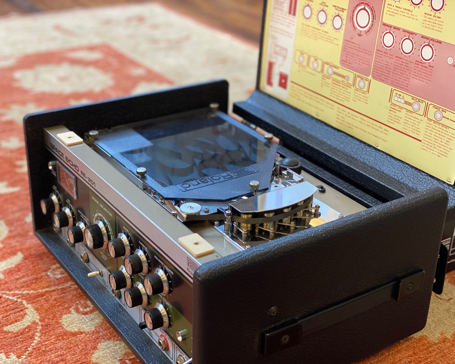 1980s Minty Fre$h Roland RE-201 Space Echo Tape Delay - Serviced