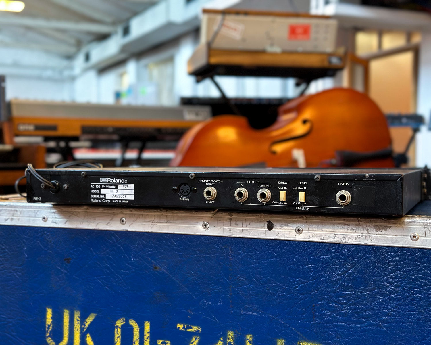 Roland RE-3 Digital Space Echo - Made in Japan (100 Volt) – Found