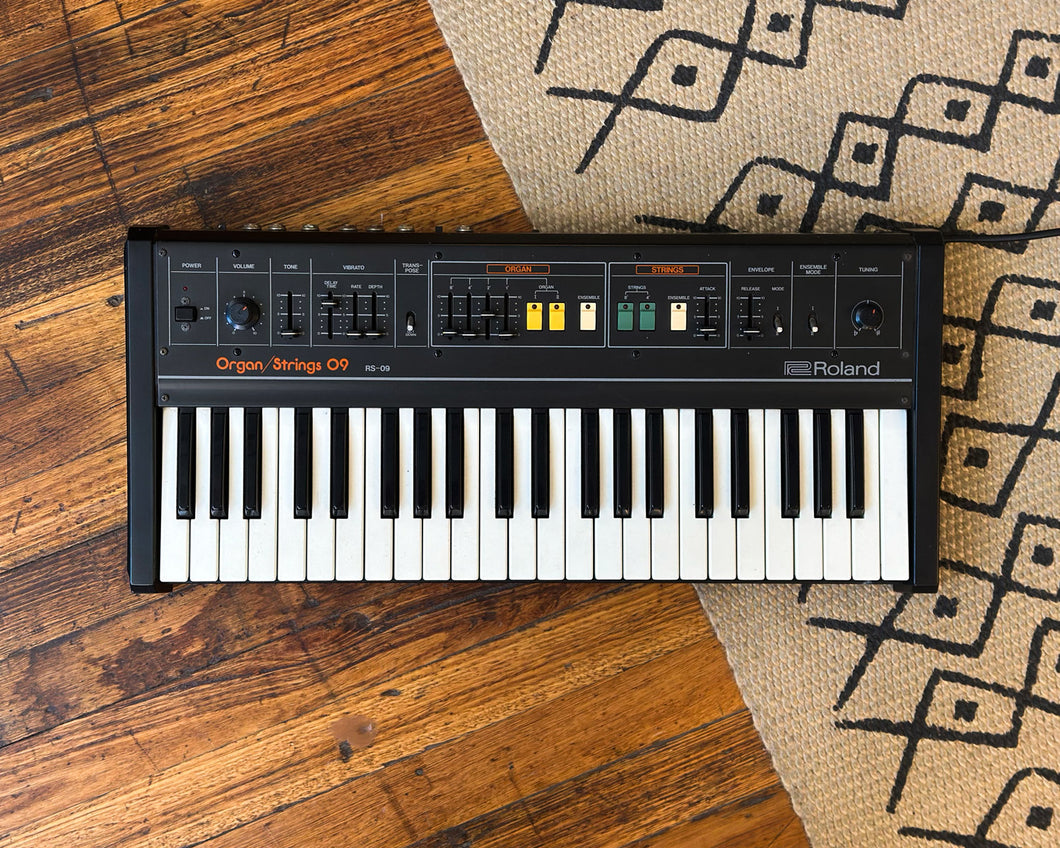 1983 Roland RS-09 Organ/Strings 09