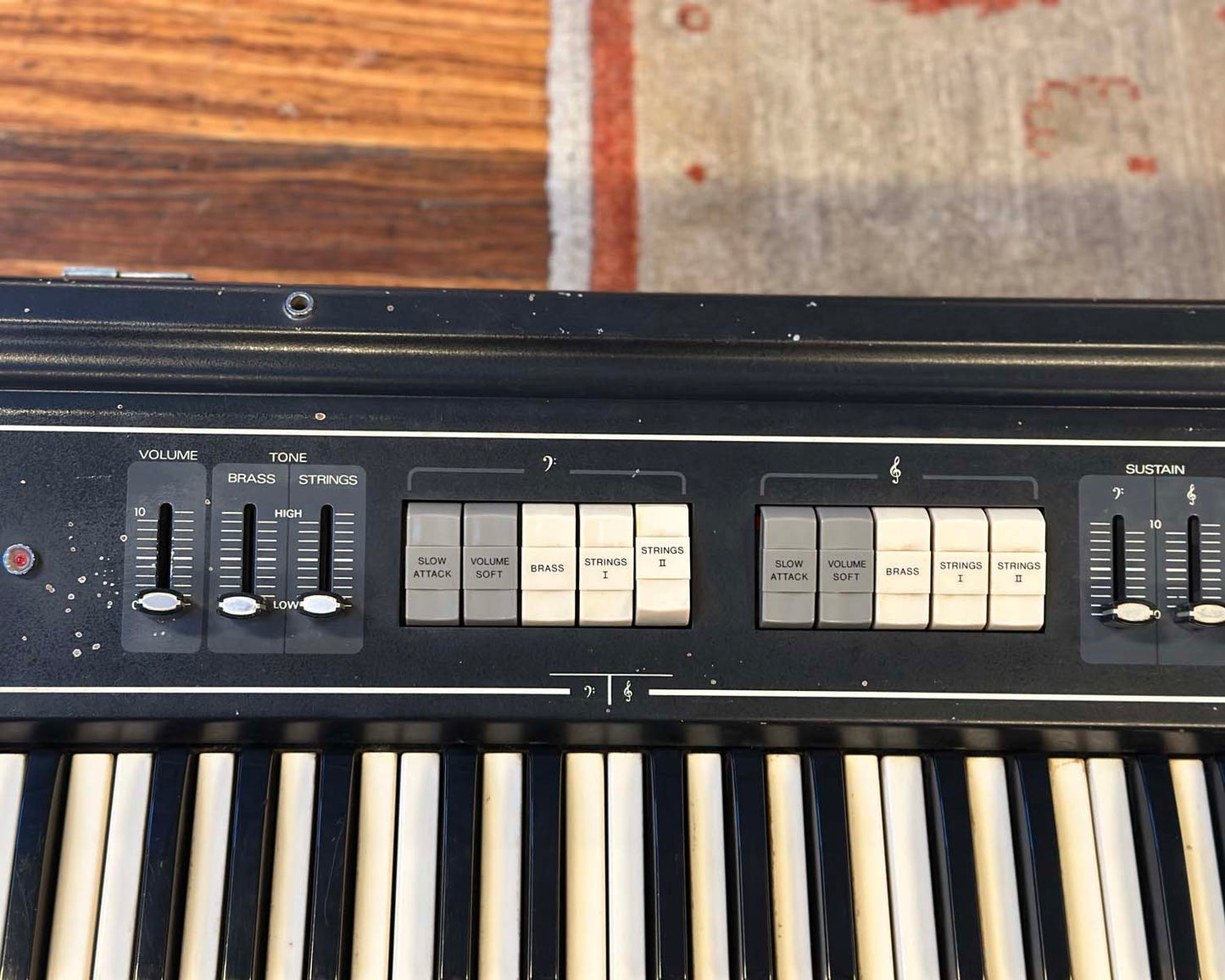 1977 Roland RS-202 Strings