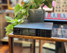Load image into Gallery viewer, Roland SC-88VL Sound Canvas MIDI Module
