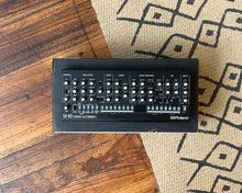 Load image into Gallery viewer, Roland SE-02 Analog Synthesizer

