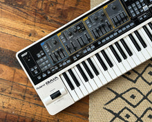Load image into Gallery viewer, Roland SH-01 GAIA
