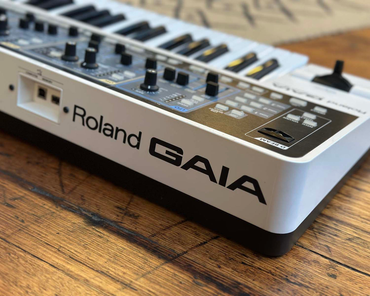 Roland SH-01 GAIA Virtual Analog Synthesizer