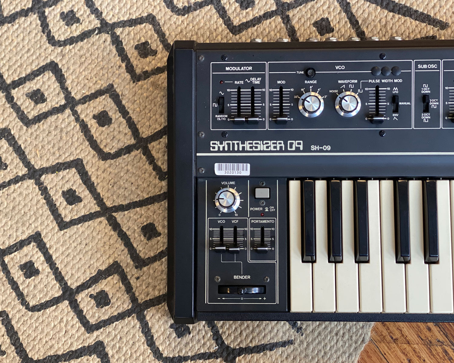 Roland hot sale synthesizer 09