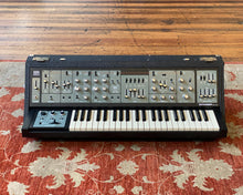 Load image into Gallery viewer, Roland SH-5 Analogue Monophonic Synthesizer
