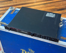 Load image into Gallery viewer, Roland SN-700 Noise/Hum Eliminator
