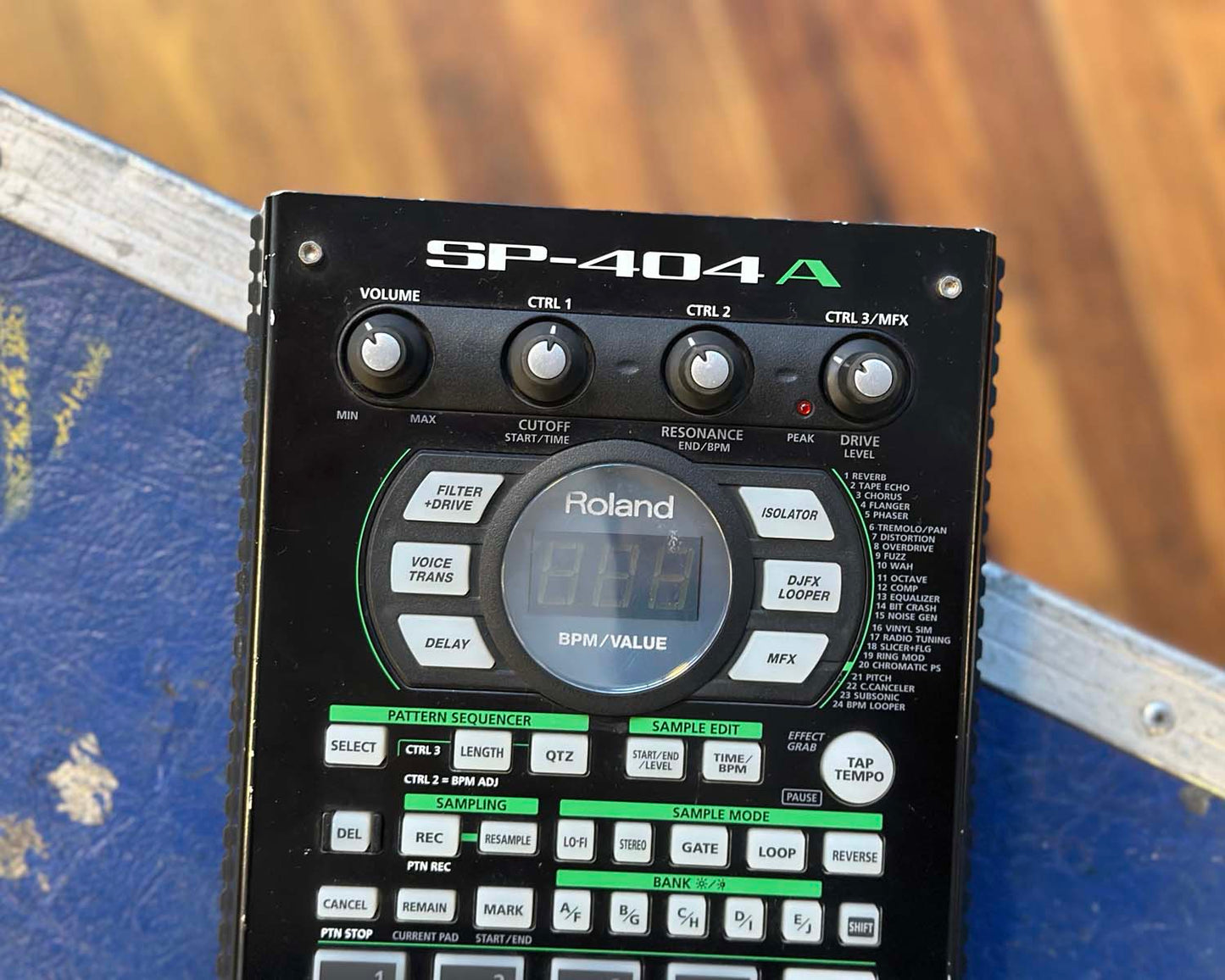 Roland SP-404A Linear Wave Sampler