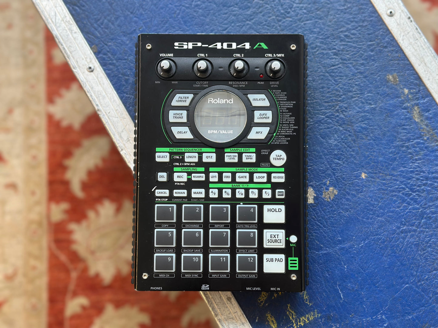 Roland SP-404A Linear Wave Sampler