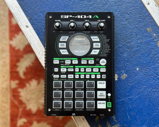 Roland SP-404A Linear Wave Sampler