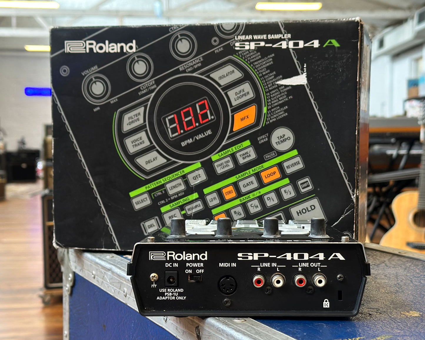 Roland SP-404A Linear Wave Sampler