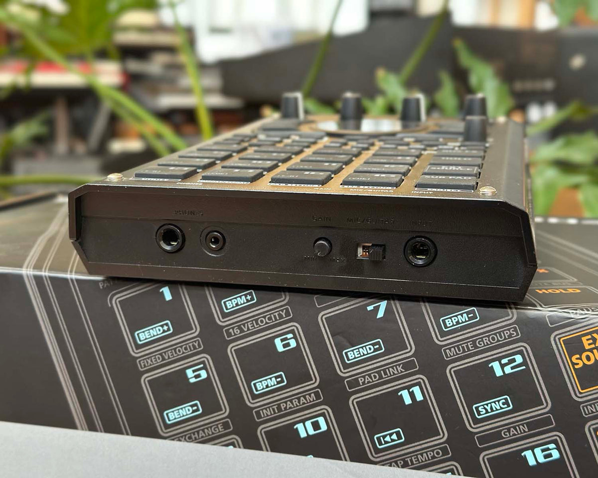 Roland SP-404MKII Creative Sampler and Effector