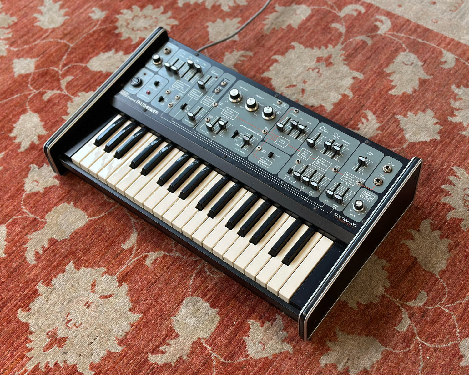 Roland System 100 Model 101 Synthesizer - 220-250 Volt model