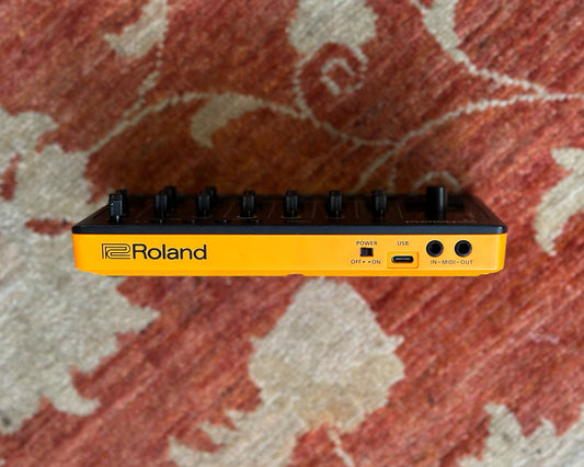 Roland T-8 AIRA Beat Machine