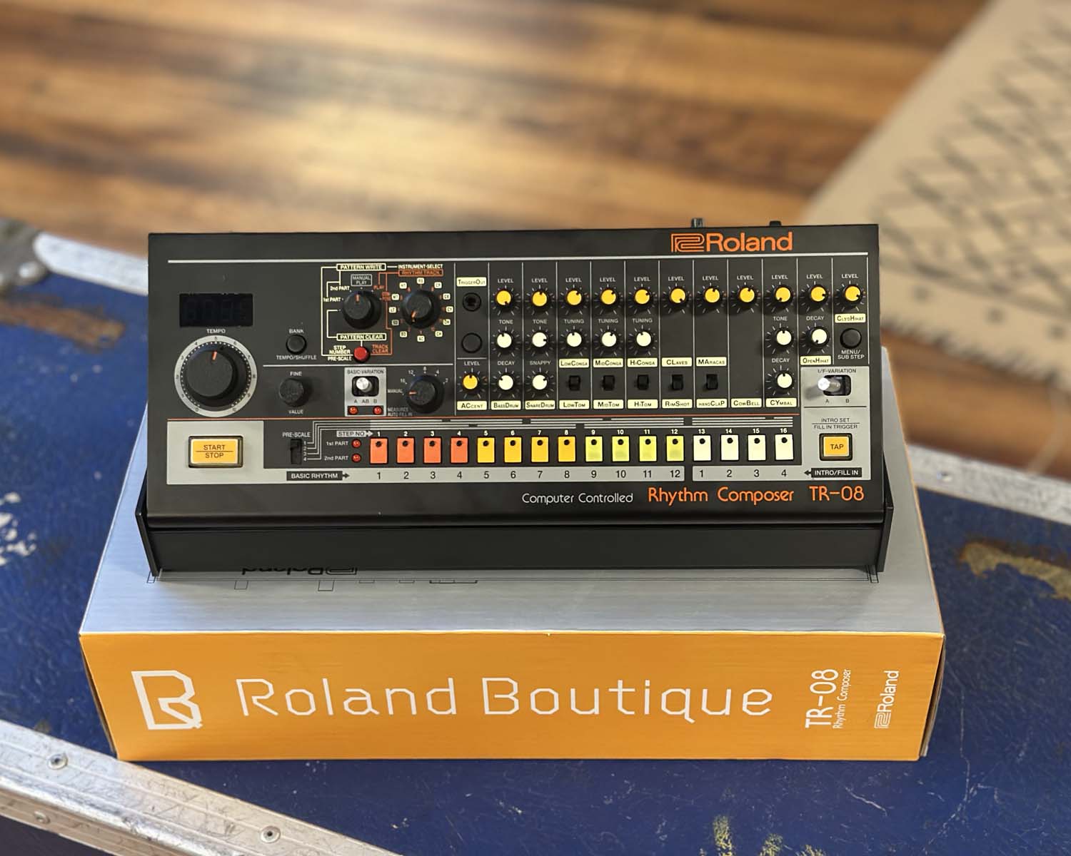 Roland TR-08 Rhythm Composer – Found Sound