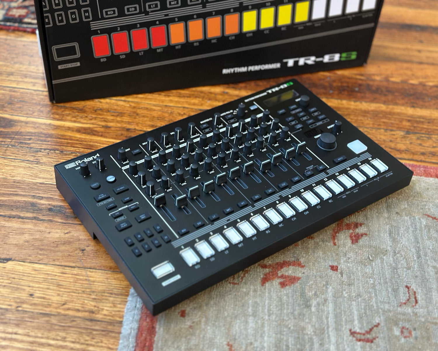 Roland TR-8S Rhythm Performer Drum Machine – Found Sound