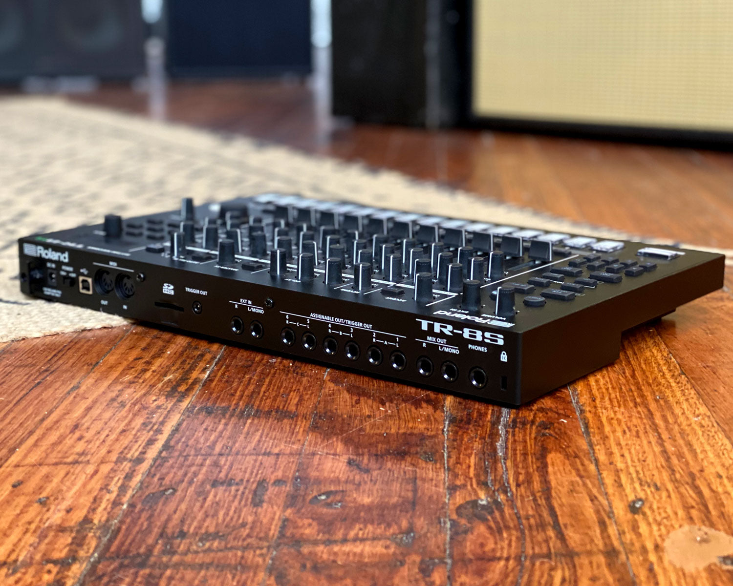 Roland TR 8S Rhythm Performer Found Sound
