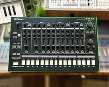 Load image into Gallery viewer, Roland TR-8 Rhythm Performer
