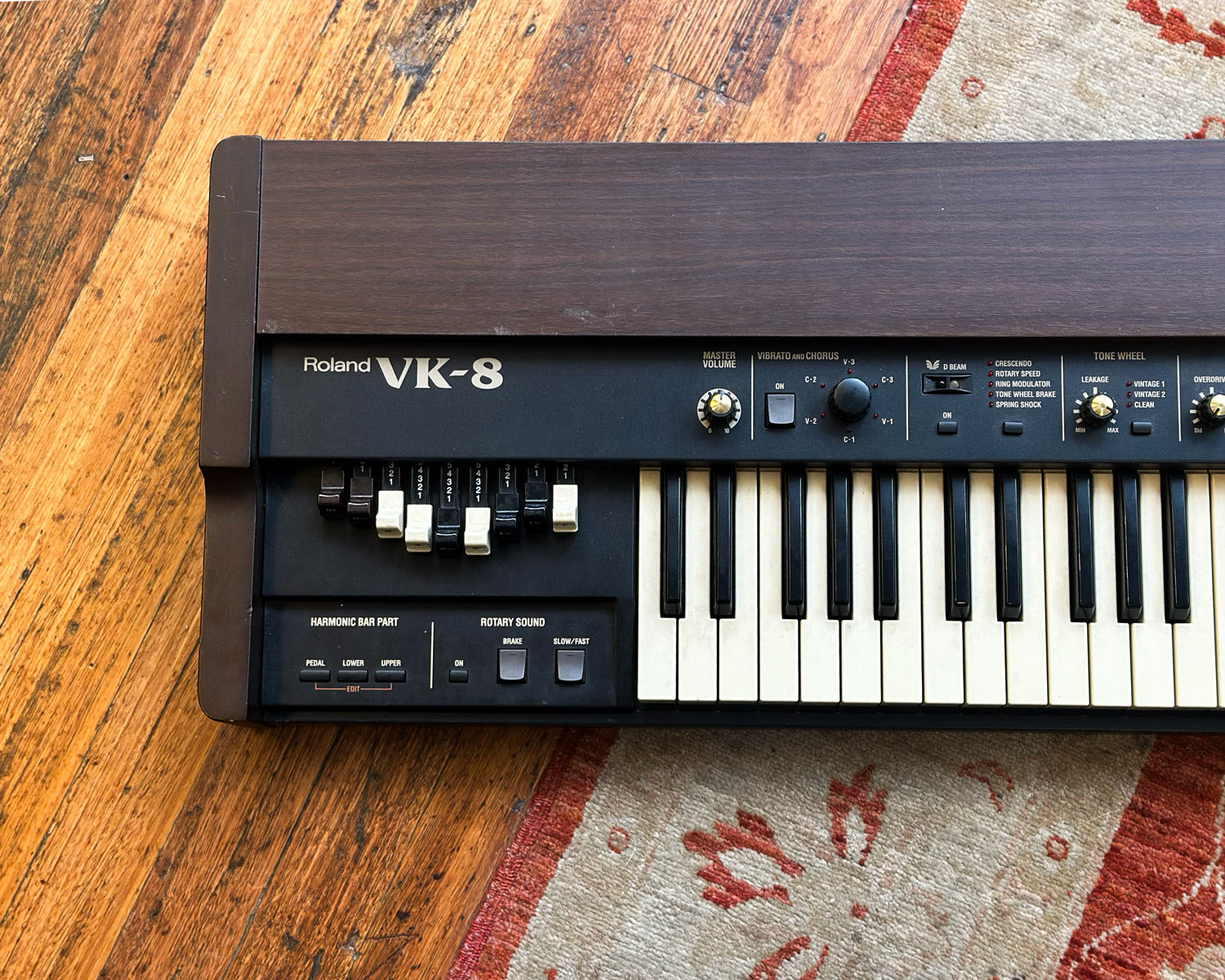 Roland VK-8 Virtual ToneWheel Combo Organ – Found Sound
