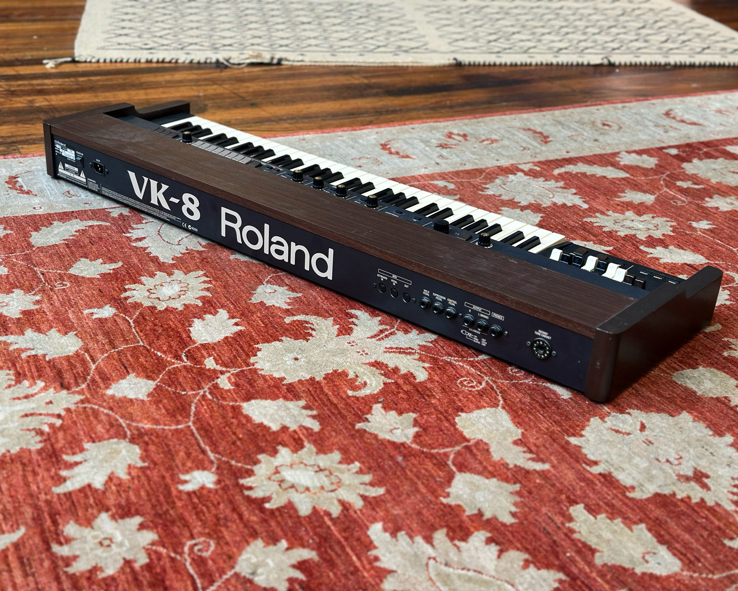 Roland VK-8 Virtual ToneWheel Combo Organ – Found Sound
