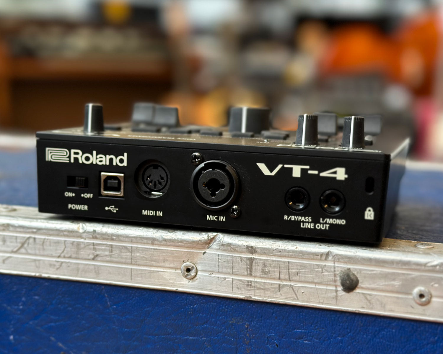 Roland VT-4 Vocal Transformer – Found Sound
