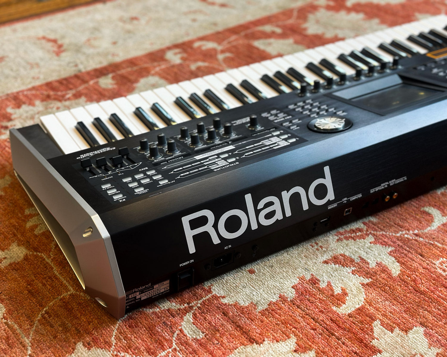 Roland V Synth GT Elastic Audio Synthesizer – Found Sound