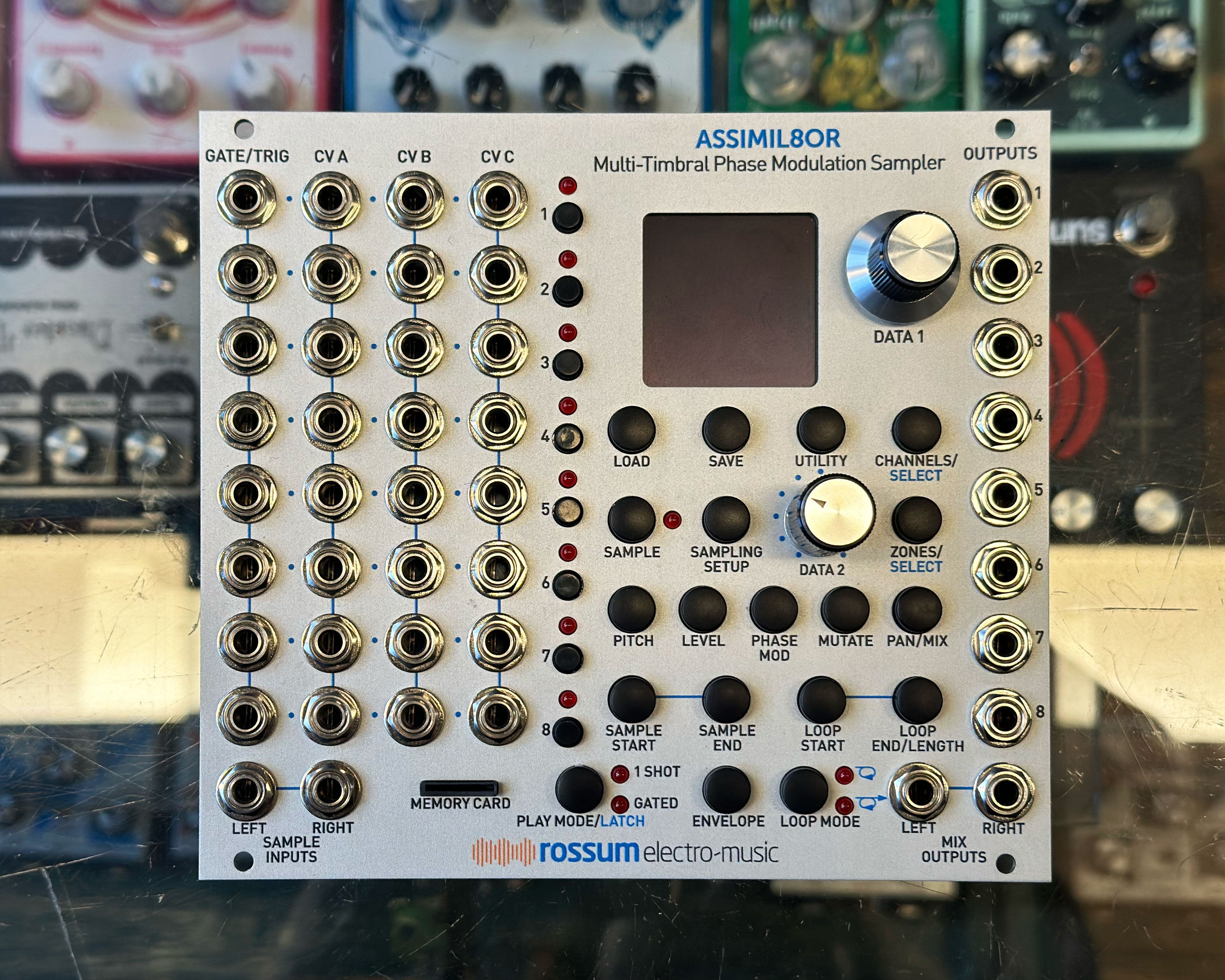 rossum electro-music assimil8or　モジュラーシンセ rossum electro-music assimil8or モジュラーシンセ ASSIMIL8OR Multi