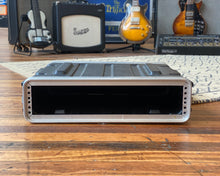 Load image into Gallery viewer, SKB 2U Travel Rack
