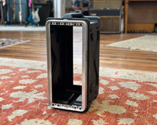 Load image into Gallery viewer, SKB 4U Shallow Rack Case
