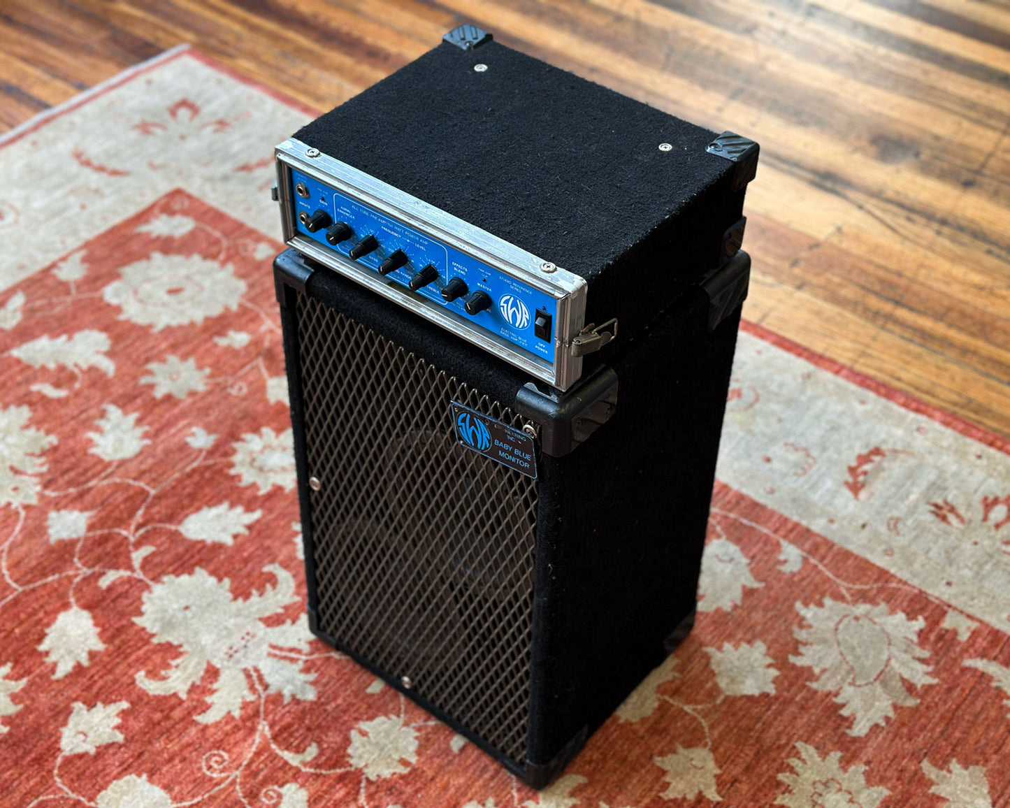 SWR Electric Blue 160 Watt Head With 2x10" Baby Blue Monitor