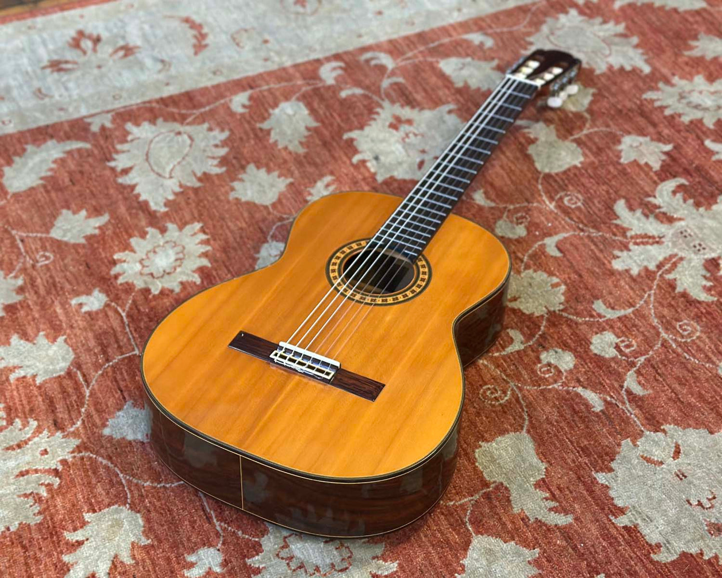 1980s Sada G-10 Classical