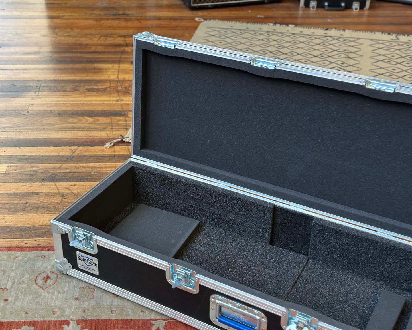 Safe Case ATA Flight Case for 73 Key Keyboard