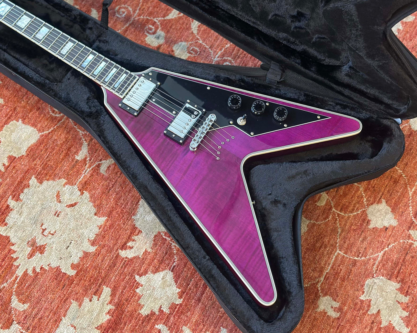 Schecter V-1 Custom - Transparent Purple w/ SKB Semi-HSC