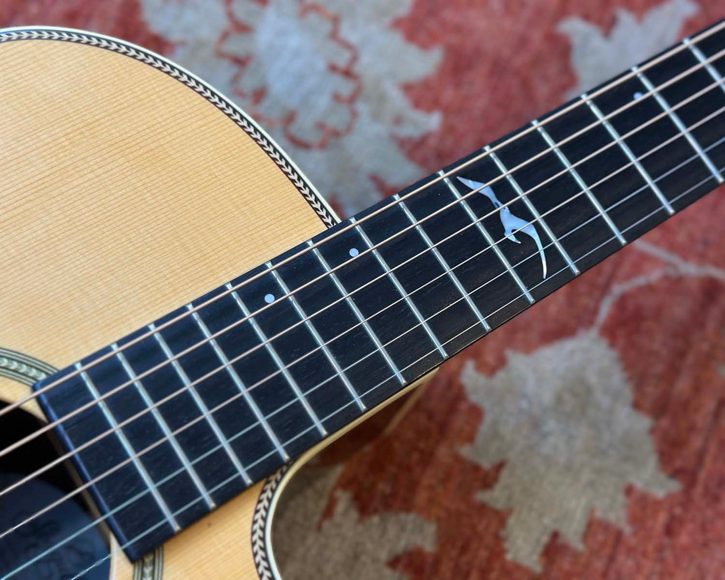 Seagull Artist Studio CW Deluxe QII Acoustic Electric Guitar