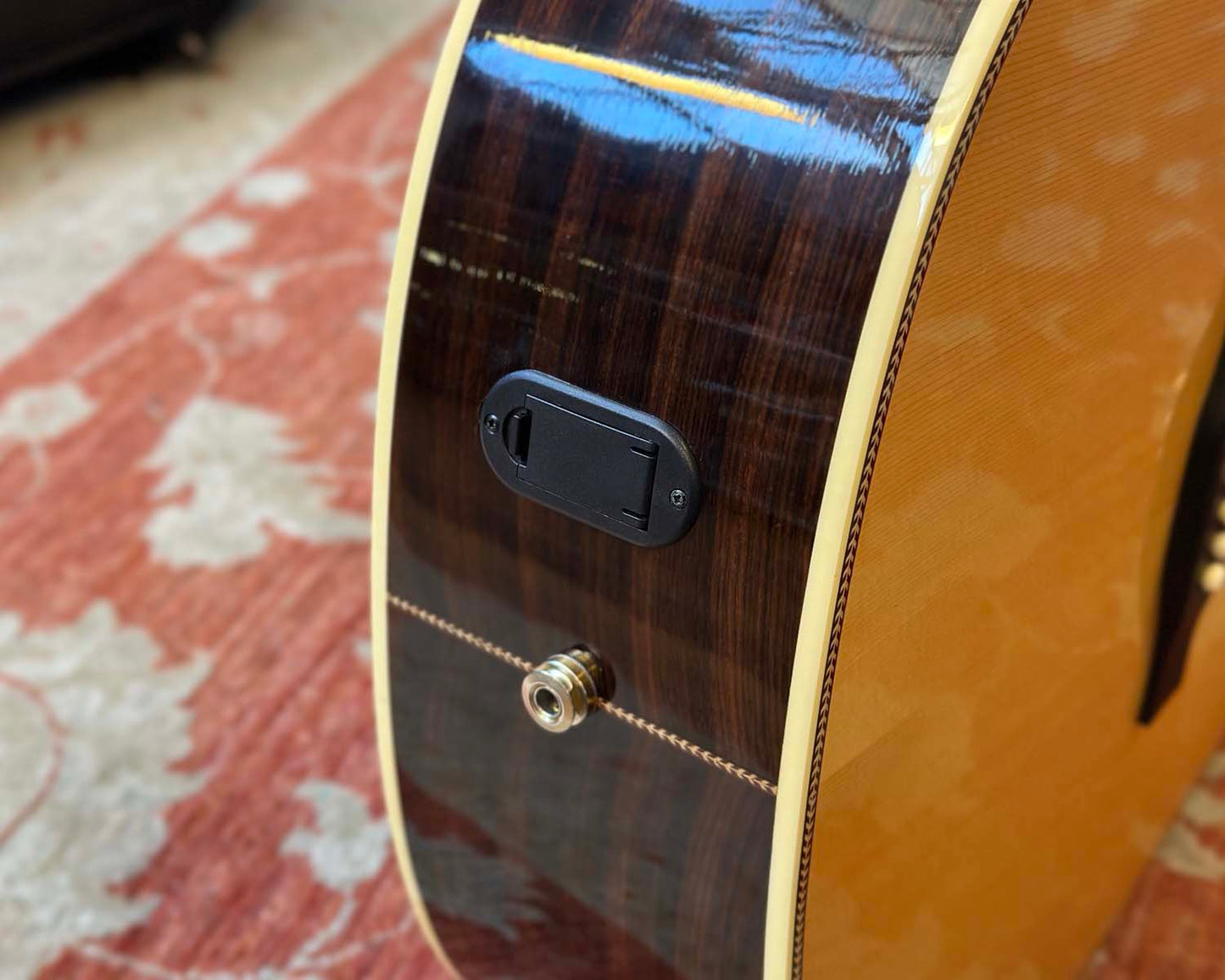 Seagull Artist Studio CW Deluxe QII Acoustic Electric Guitar