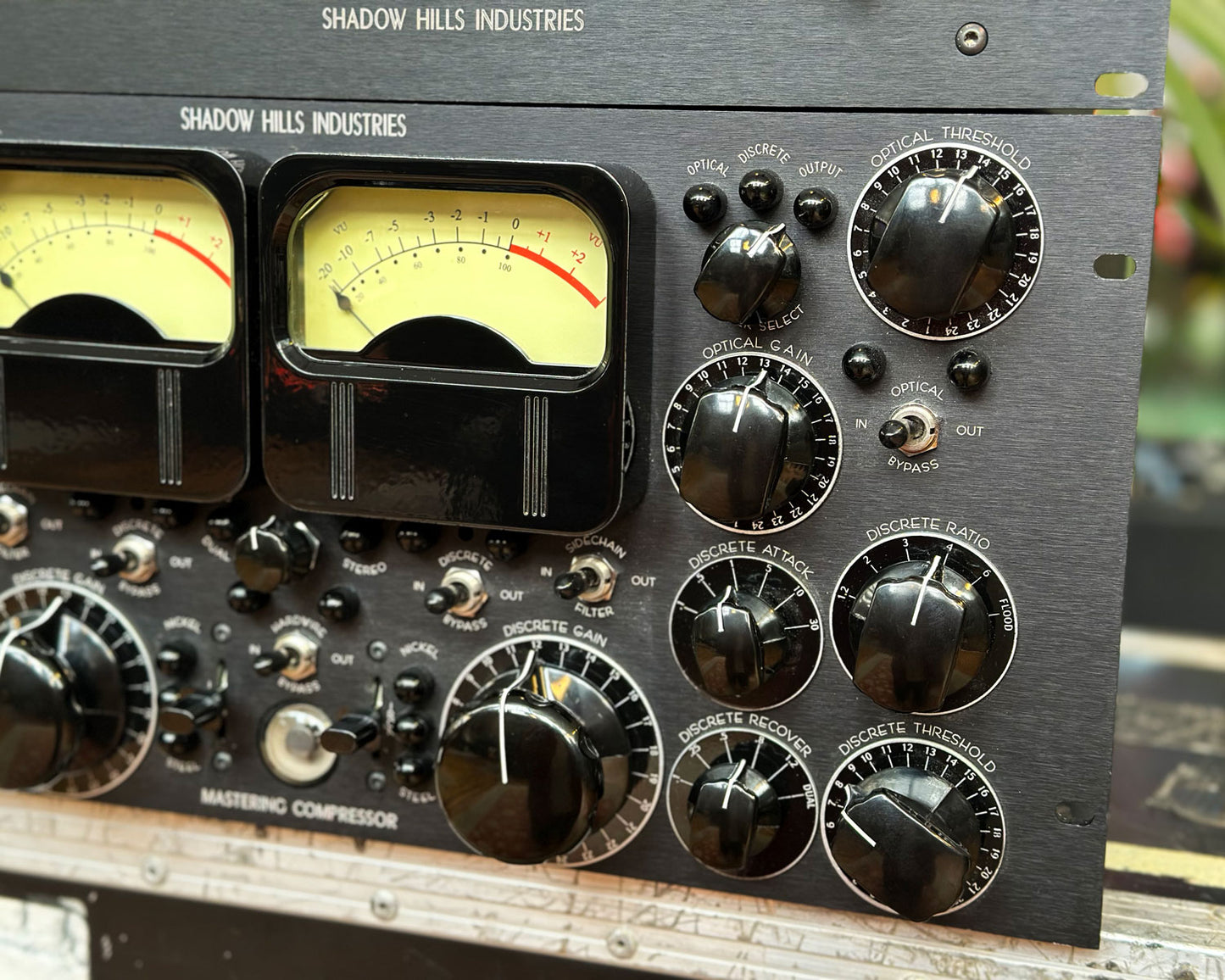 Shadow Hills Mastering Compressor w/ Power Supply