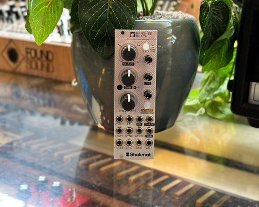 Shakmat Banshee Reach Thru Zero Varishape VCO Eurorack Module