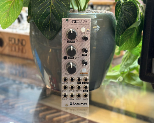 Shakmat Banshee Reach Thru Zero Varishape VCO Eurorack Module