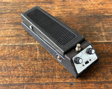 Load image into Gallery viewer, Shin-Ei FW-3 Fuzz Wah Pedal

